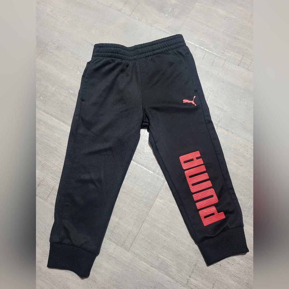 Boys 3t puma sweatpants